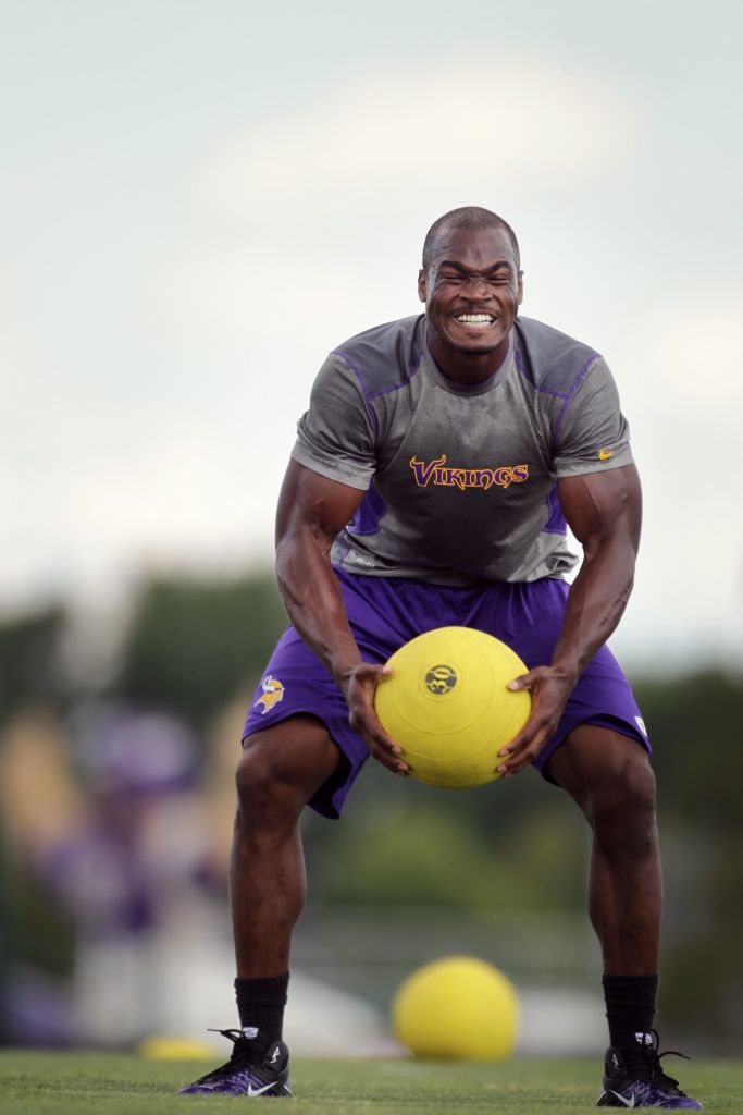 Workout Tech: The Adrian Peterson “Driven” Workout App- The GAIA Health ...